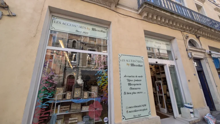 Les Accessoires by Marcellino