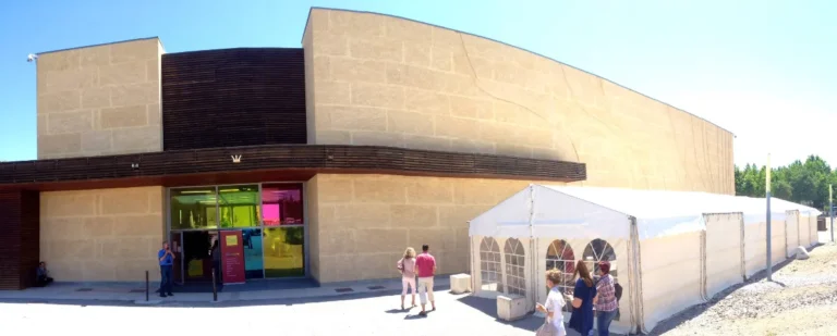 Centre Culturel Léo Malet