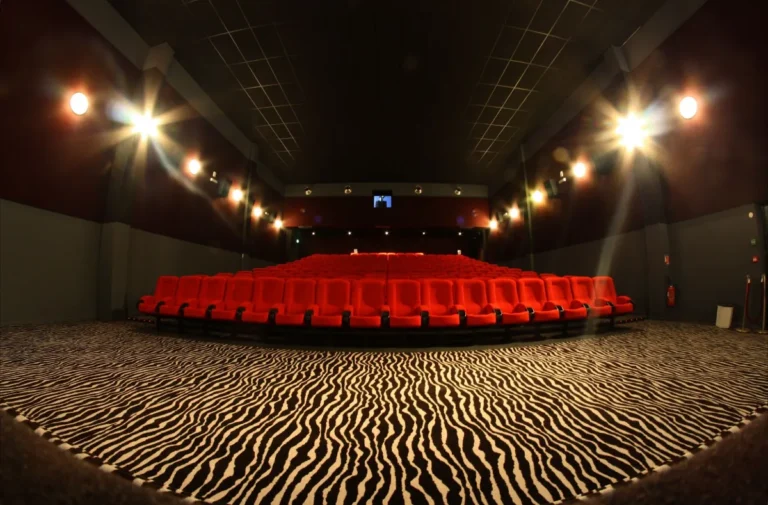 Cinéma Le Travelling