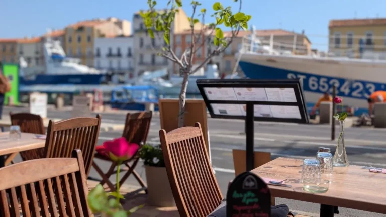 Aux Copains d'Abord
