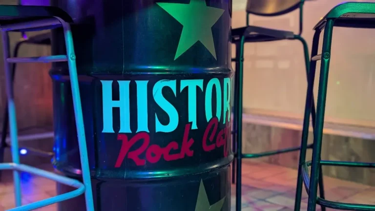 History Rock Café