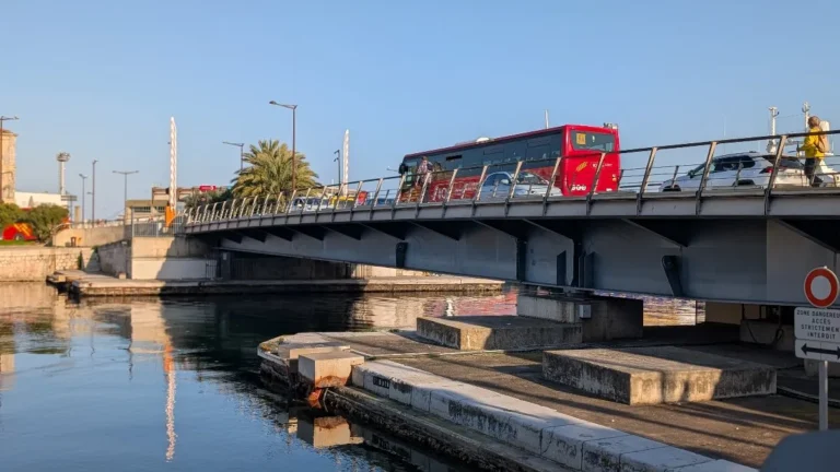 Pont de la Victoire - Horaires des Ponts