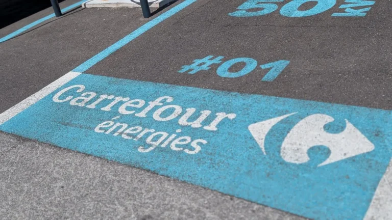 Carrefour Market Poussan
