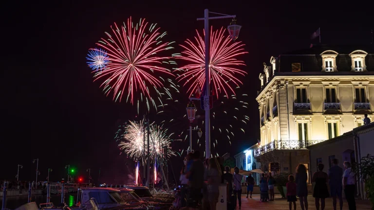Ici7 Marseillan Fete Locale Feu Dartifice Et Concert De 1781517047 Fdb6898d