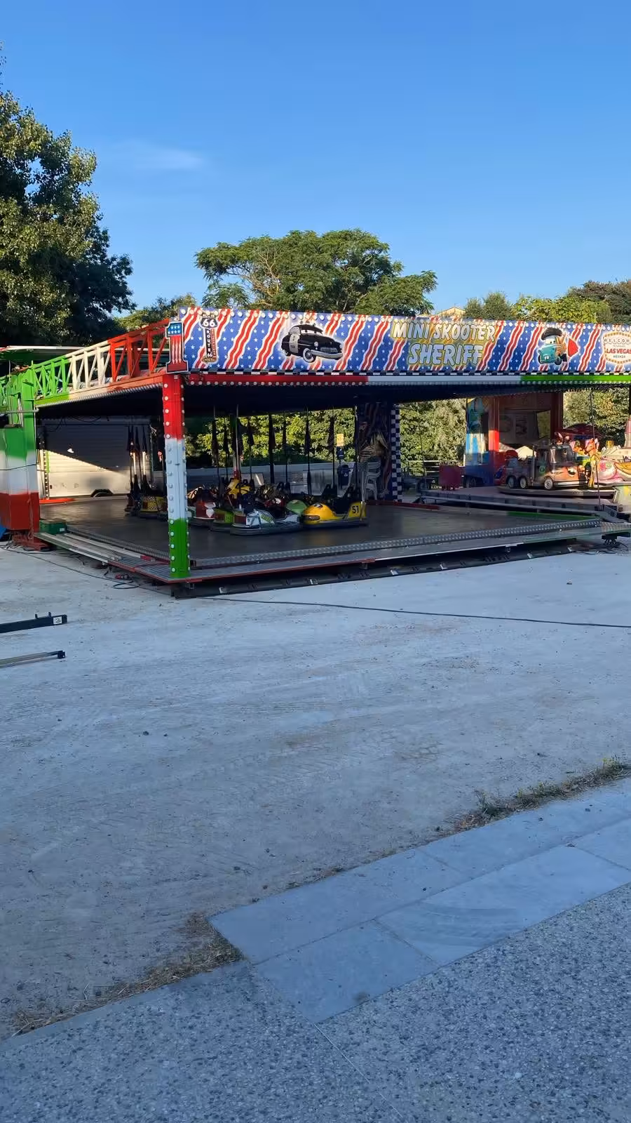 La fête de Montbazin 2026 se prépare : les festivités démarrent demain soir à 19h - maneges jardin public montbazin fete 2026 manèges jardin public Montbazin fête village mini skooter sheriff 2026