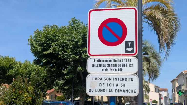 Parking de la Place Lucien Salette - Balaruc-les-Bains