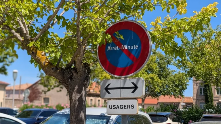 Parking Place de la Mairie