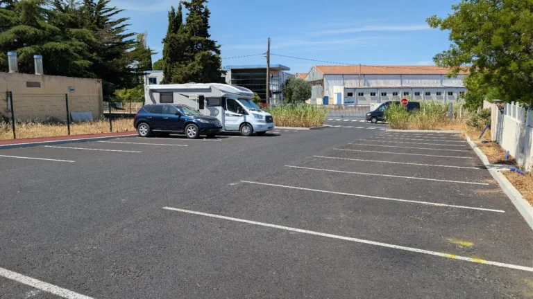 Parking Secondaire P2 - Stade Louis Sanguin