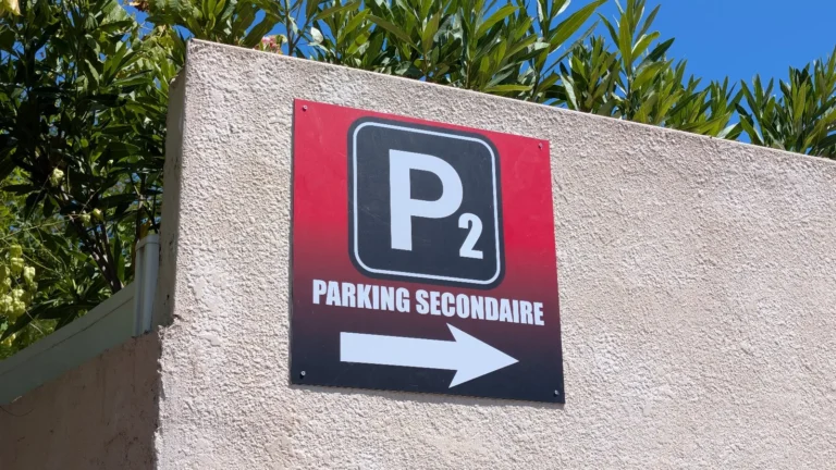 Parking Secondaire P2 - Stade Louis Sanguin