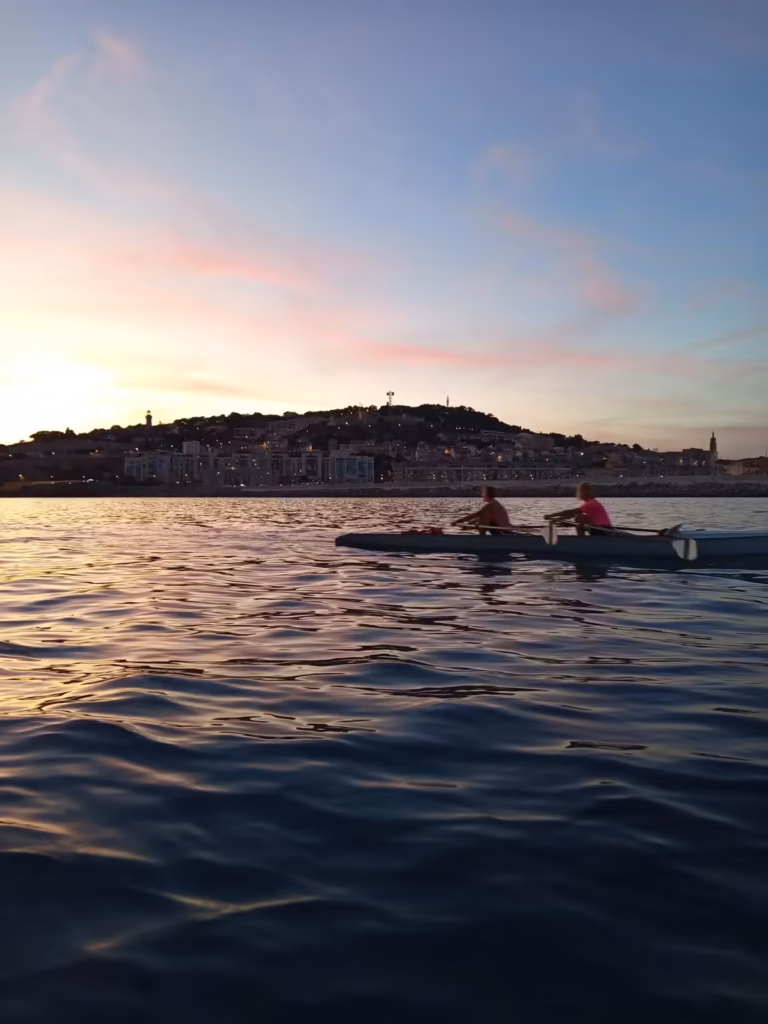 Initiation aviron en carnet de séances à Sète