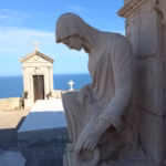 cimetiere marin sete statue pleureuse chapelle mer
