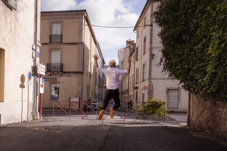 Sortie de résidence "Entre les gouttes" à Mèze
