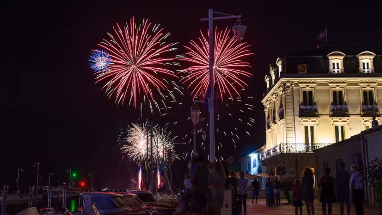 Feu d'artifice des Journées du Patrimoine à Marseillan