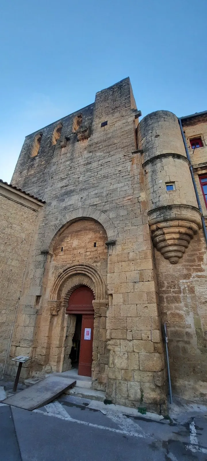 Chapelle Saint-Hippolyte Loupian