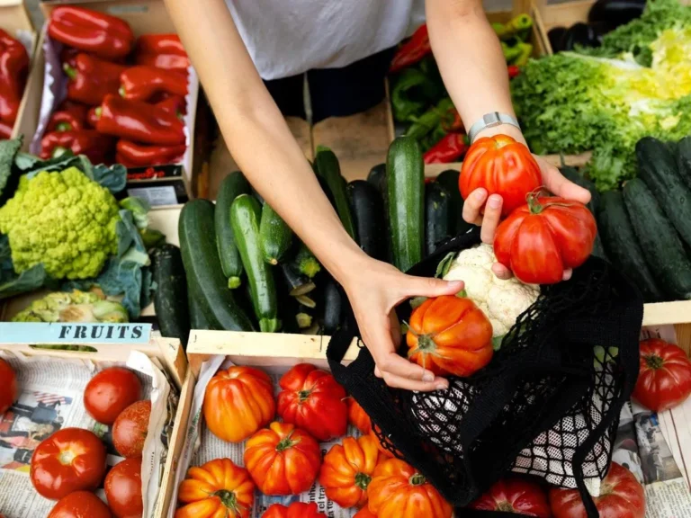 Marché du mercredi et du dimanche à Vic-la-Gardiole