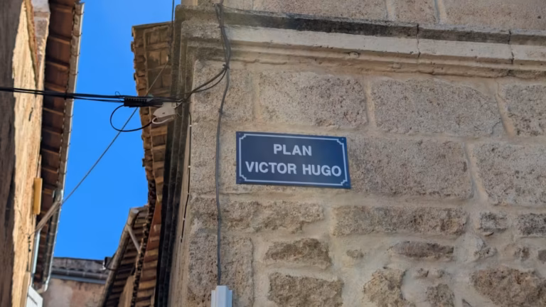 Plaque de rue « Plan Victor Hugo »