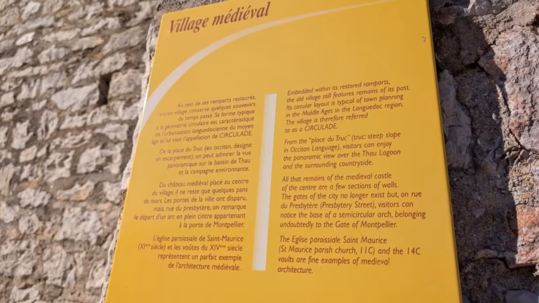 Panneau « Village médiéval », la circulade de Balaruc-le-Vieux