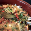 Anchois au four dans un plat en terre cuite, recette de Jean Brunelin