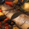 Plat d'eau sel sétoise : poisson poché, moules, escargots de mer, légumes