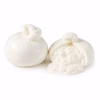 Burrata entière nouée et burrata ouverte au cœur crémeux