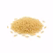 Petit tas de pâtes orzo crues en forme de grains de riz
