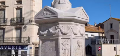 Monument à Claude Terrisse et son buste de marbre