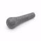 Pilon de cuisine en pierre de granit grise sur fond blanc